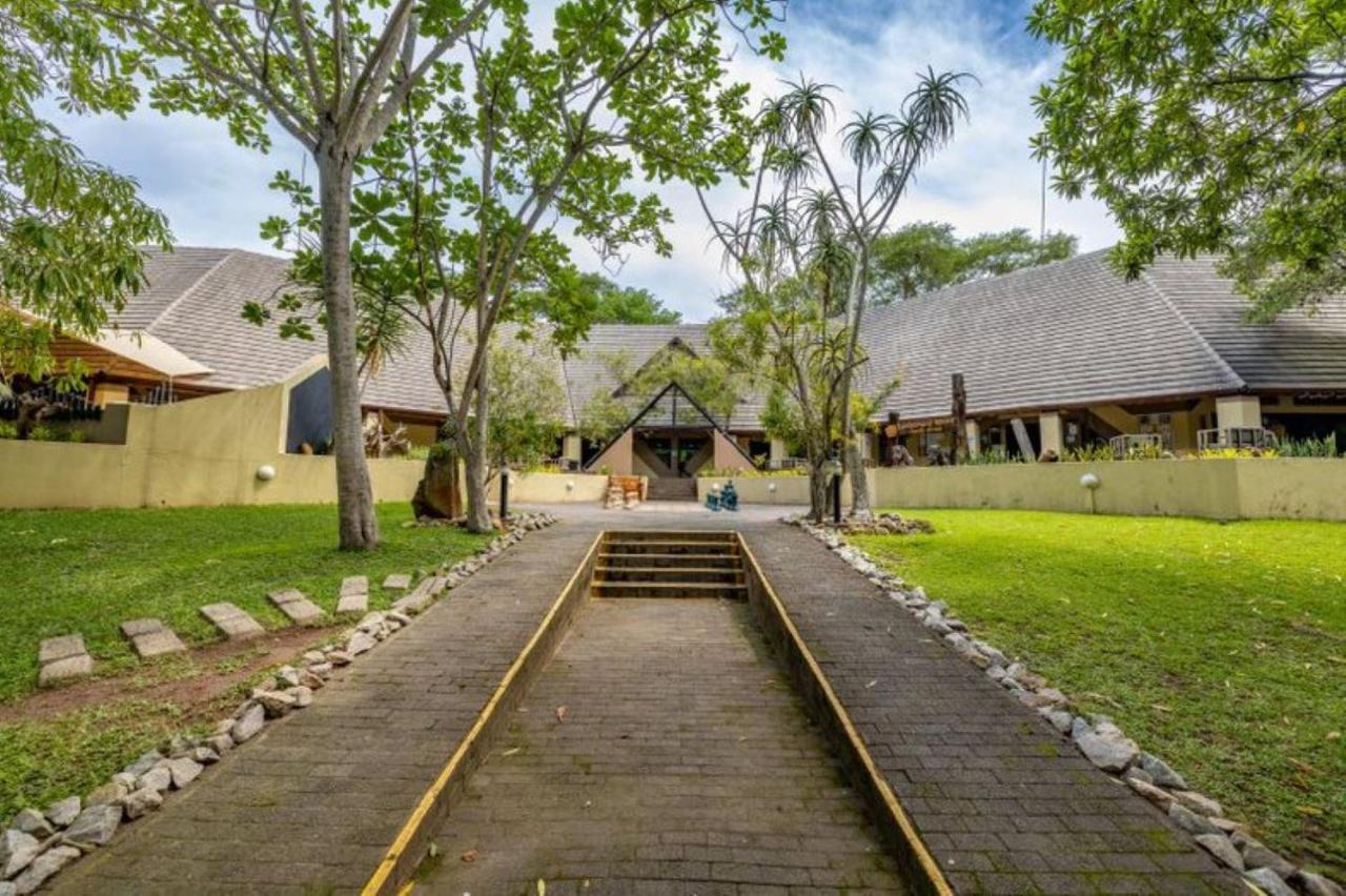 Sanbonani Hotel Hazyview Exterior photo