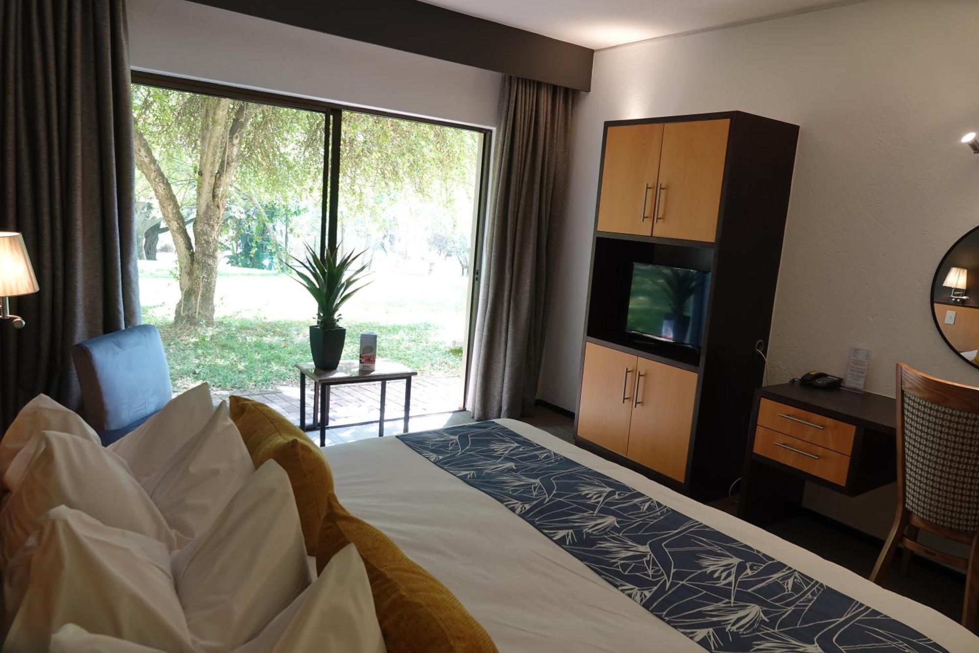 Sanbonani Hotel Hazyview Room photo